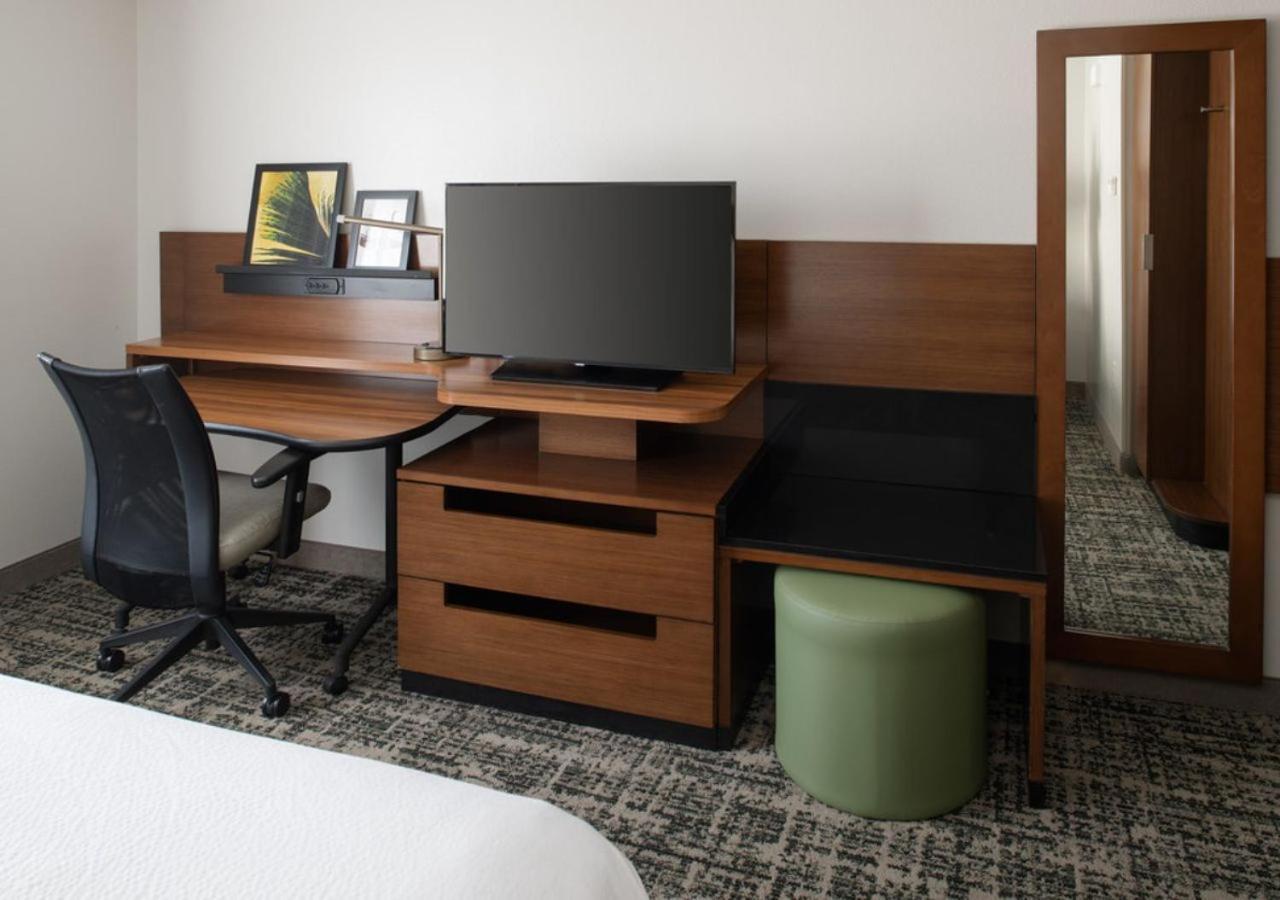 Fairfield Inn & Suites By Marriott Tampa Westshore/Airport Экстерьер фото