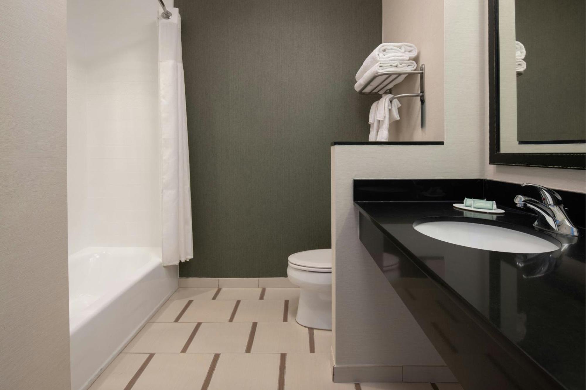 Fairfield Inn & Suites By Marriott Tampa Westshore/Airport Экстерьер фото